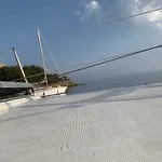 Voilier A Porquerolles * Hyères