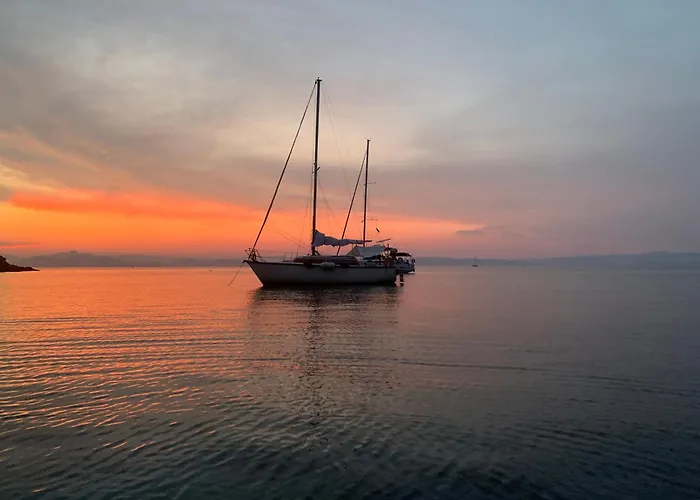 Bateau-hôtel Voilier à Porquerolles